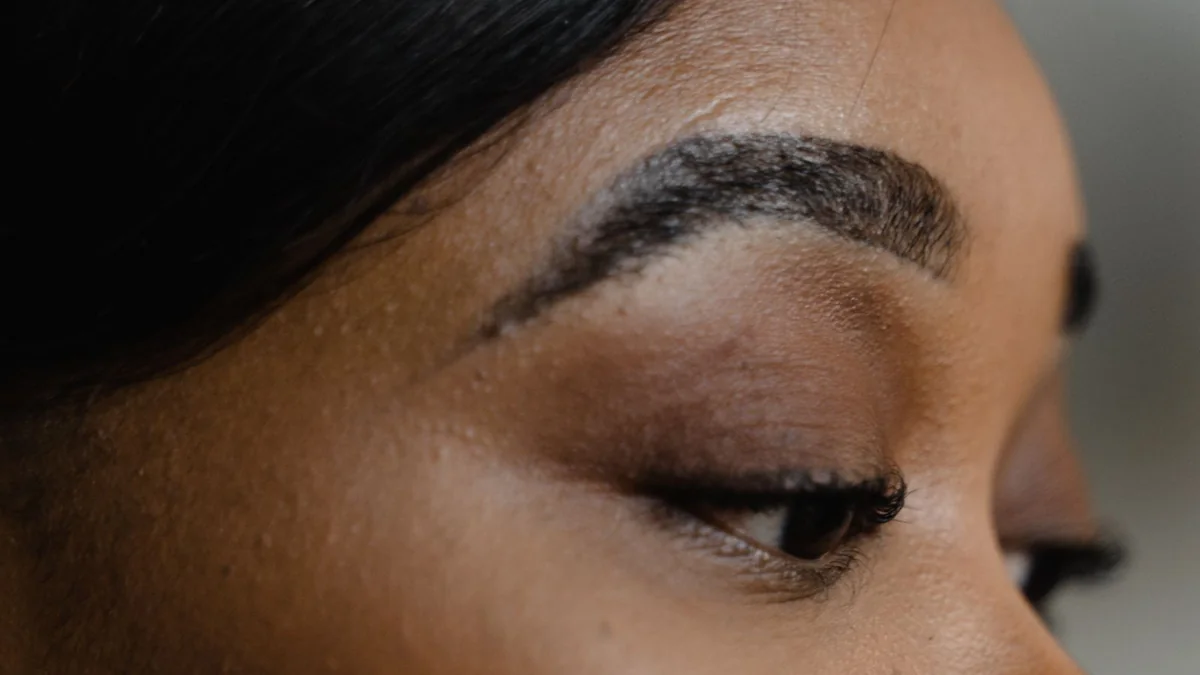 Microblading vs Nano Brows: What Your Skin Should Know